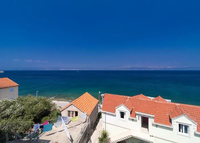 Taverna & Rooms