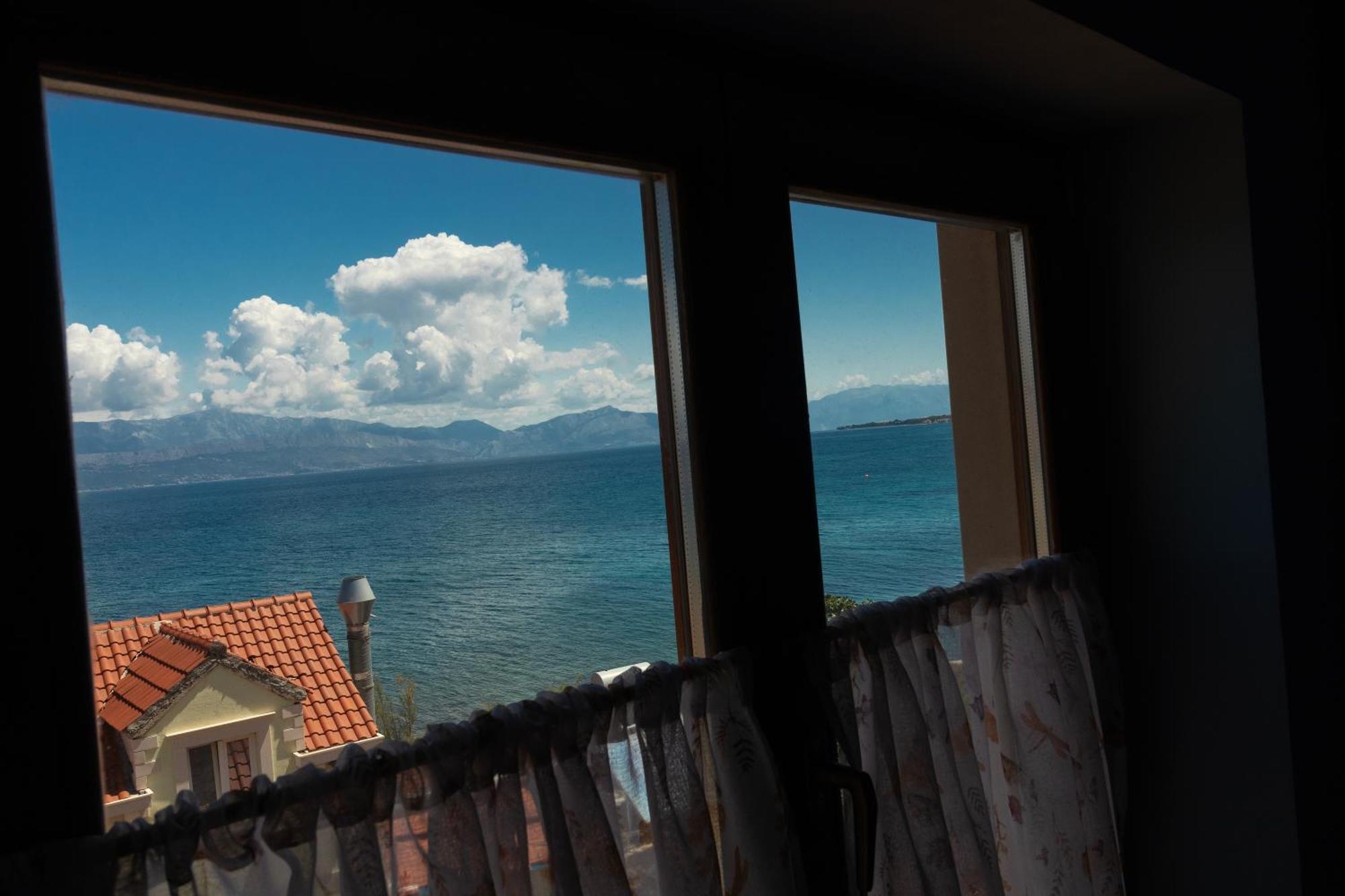 Taverna & Apartment